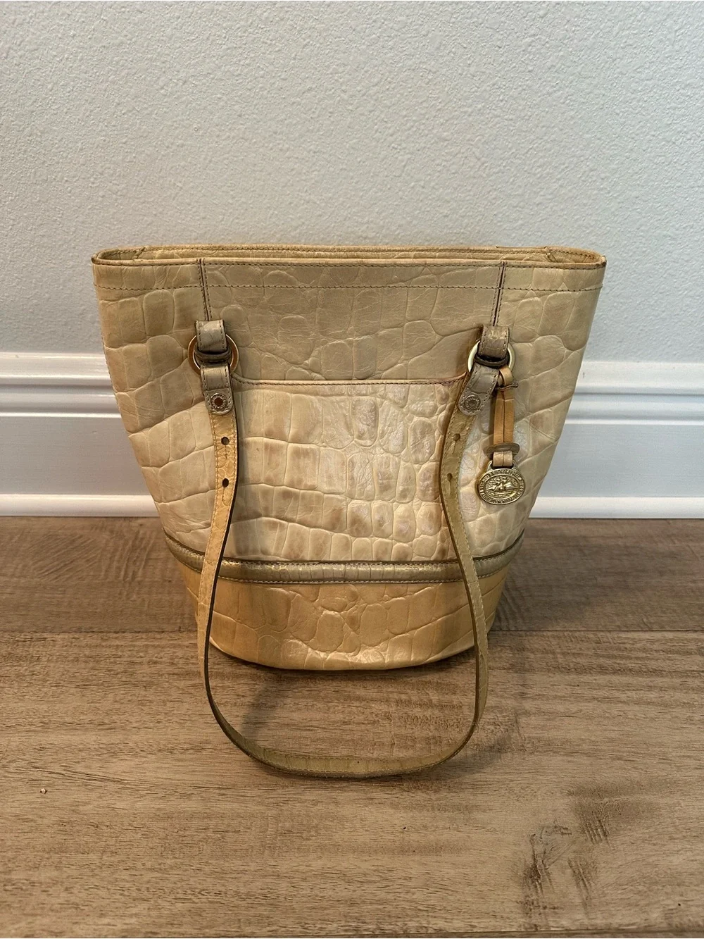 Brahmin Cream Croc-Embossed Leather Tote with Gold Charm - Picture 2 of 6